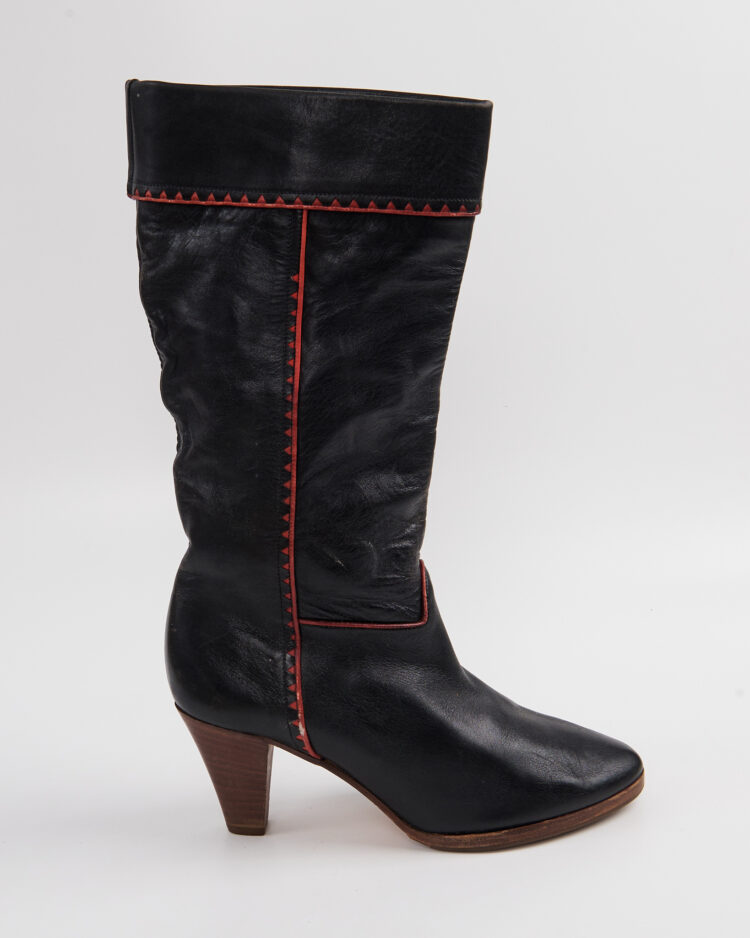 Женские сапоги из натуральной кожи