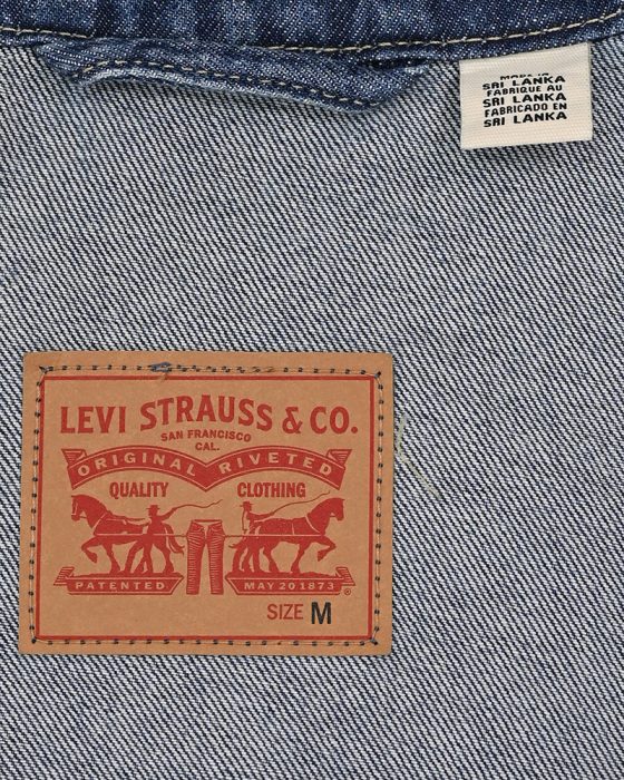 Женская куртка Levi’s — изображение 5