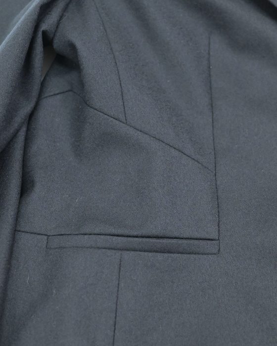 Женский черный жакет Hugo Boss — изображение 7