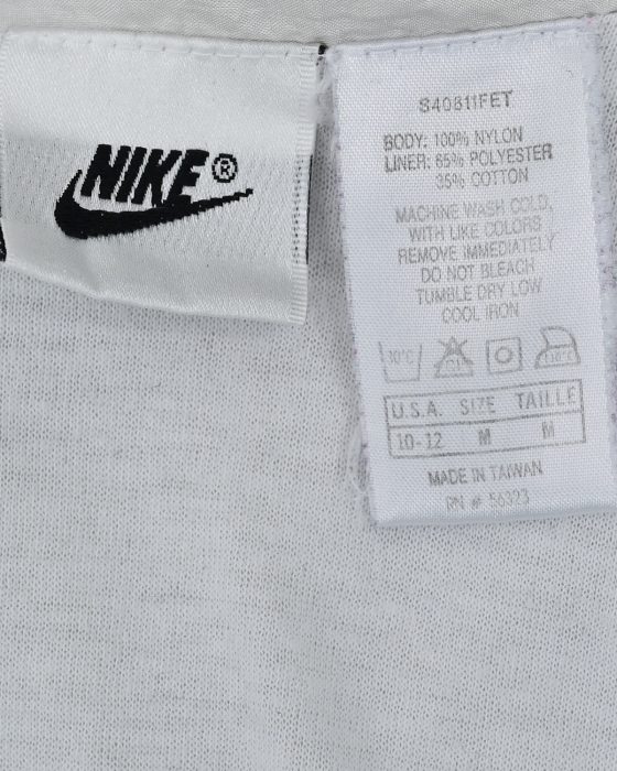 Спортивная куртка Nike с ярким орнаментом — изображение 5