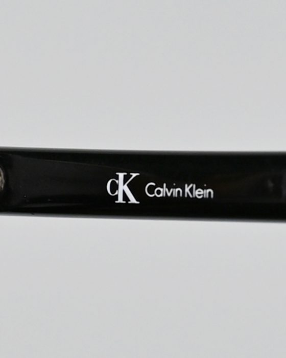 Солнцезащитные очки Calvin Klein — изображение 7