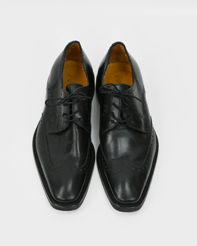 Классические мужские туфли Pollini с удлиненным мысом 90-s