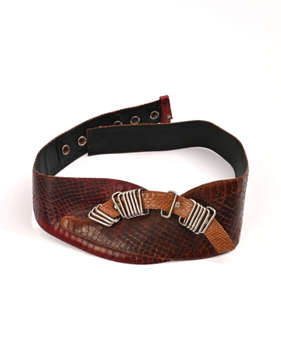 Ремень из змеиной кожи