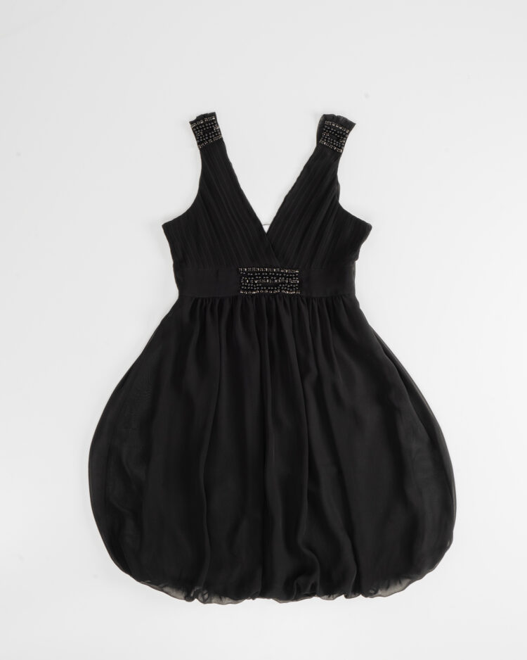 Черное вечернее платье