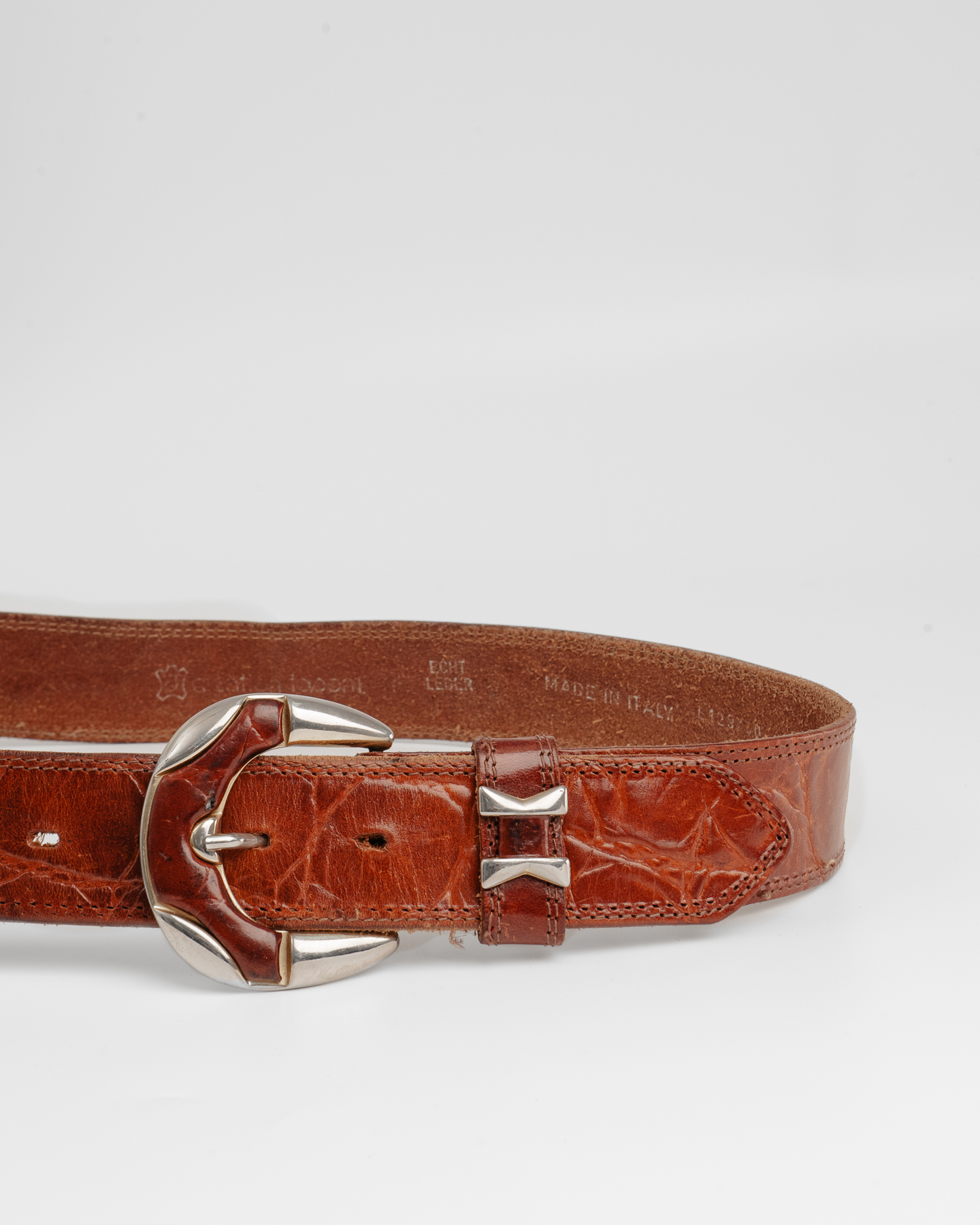 Ремень из тиснёной кожи — изображение 3