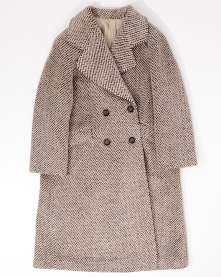 Пальто в ёлочку из мягкой шерсти