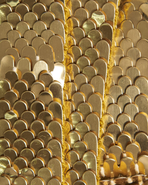 Золотистый винтажный ремень с декоративной пряжкой — фото 4