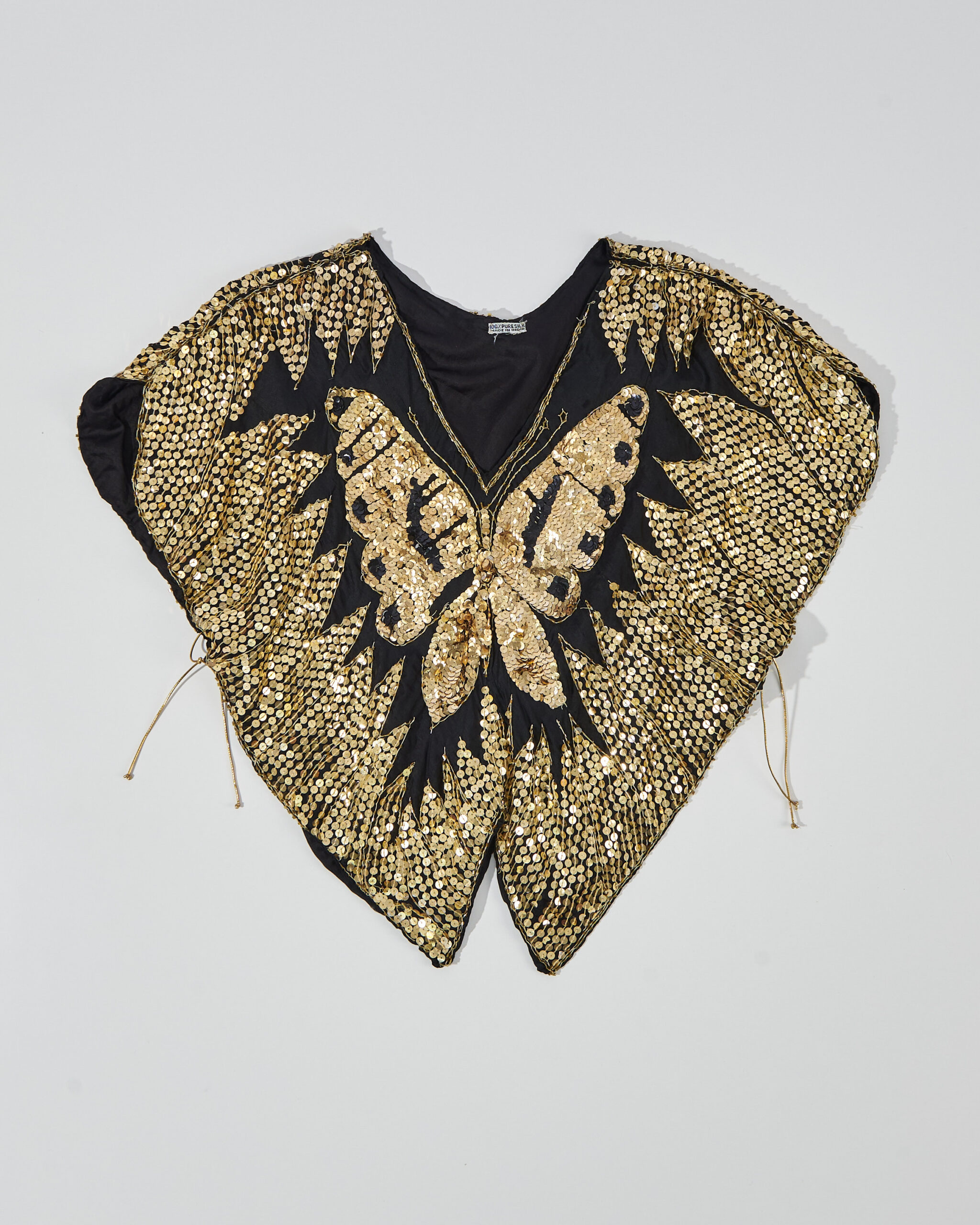 Блуза с вышивкой ручной работы