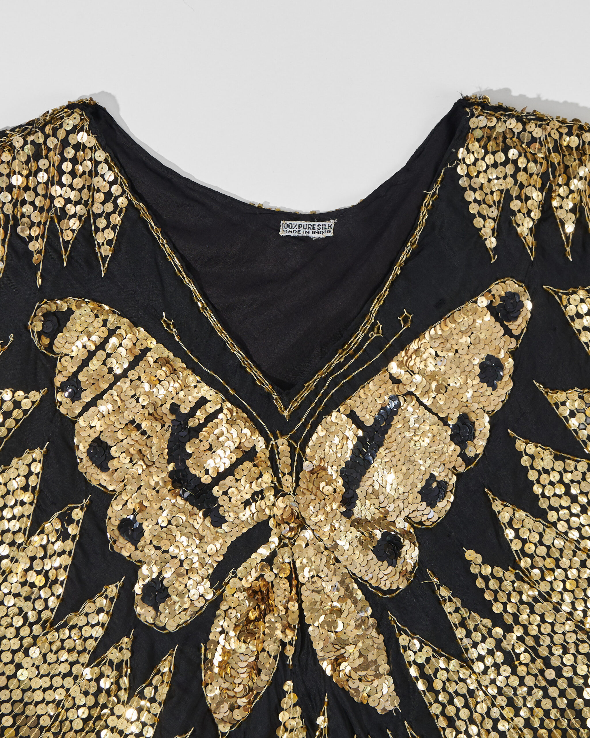 Блуза с вышивкой ручной работы — изображение 3