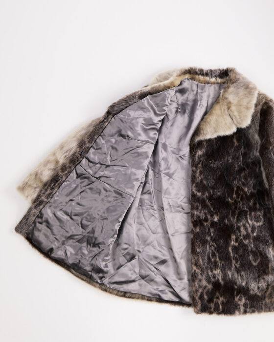 Шуба из нерпы с контрастным воротником — фото 4