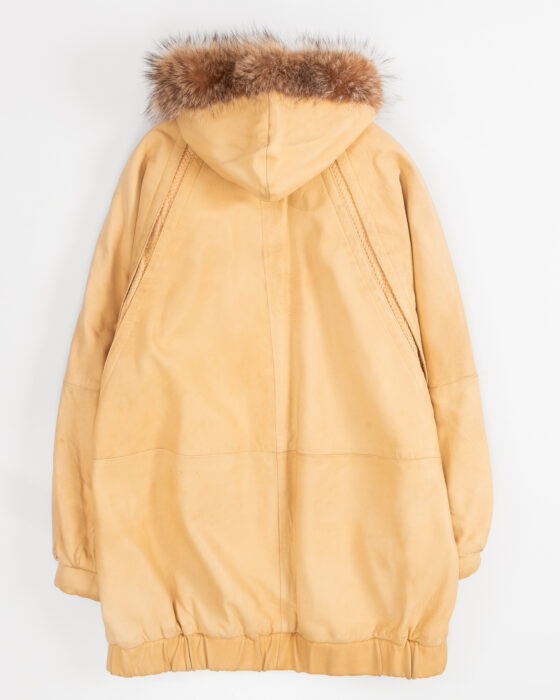 Куртка из кожи с меховой отделкой — фото 2