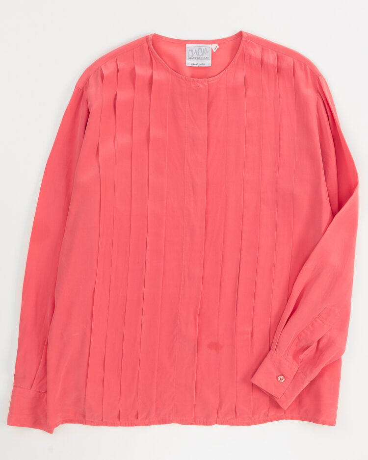 Шёлковая блуза в насыщенном коралловом оттенке