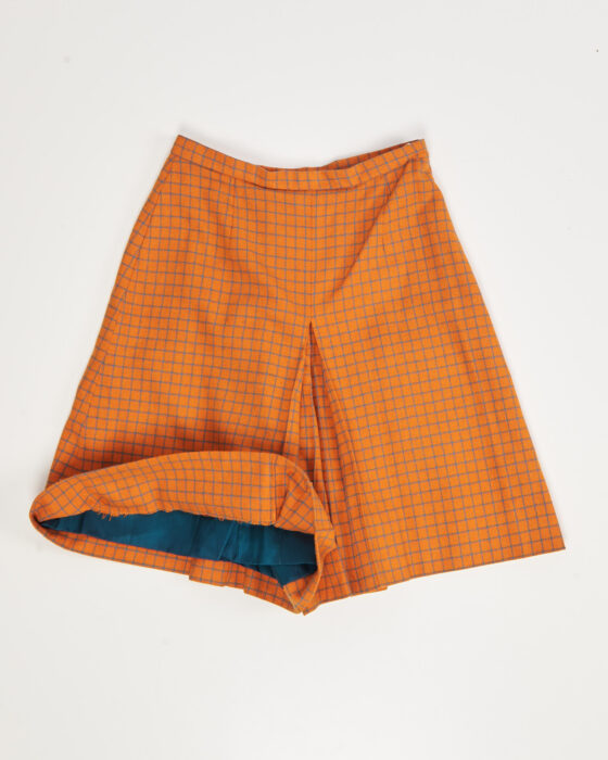Юбка-шорты в клетку из плотной шерсти — фото 3