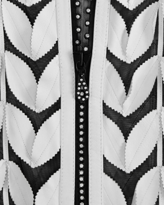 Кожаная блуза с узором — фото 4