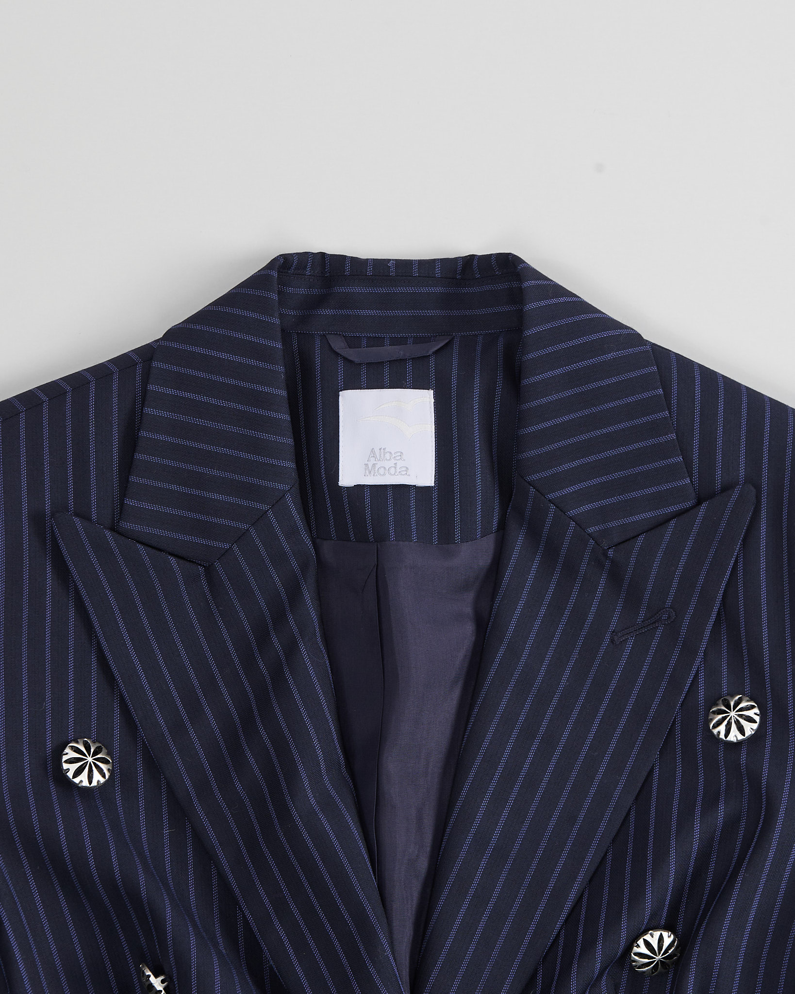 Двубортный жакет в тонкую полоску Alba Moda — изображение 3