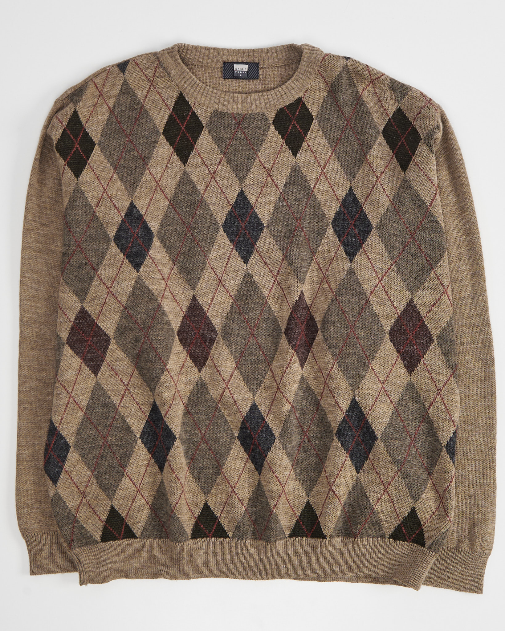 Джемпер с ромбами