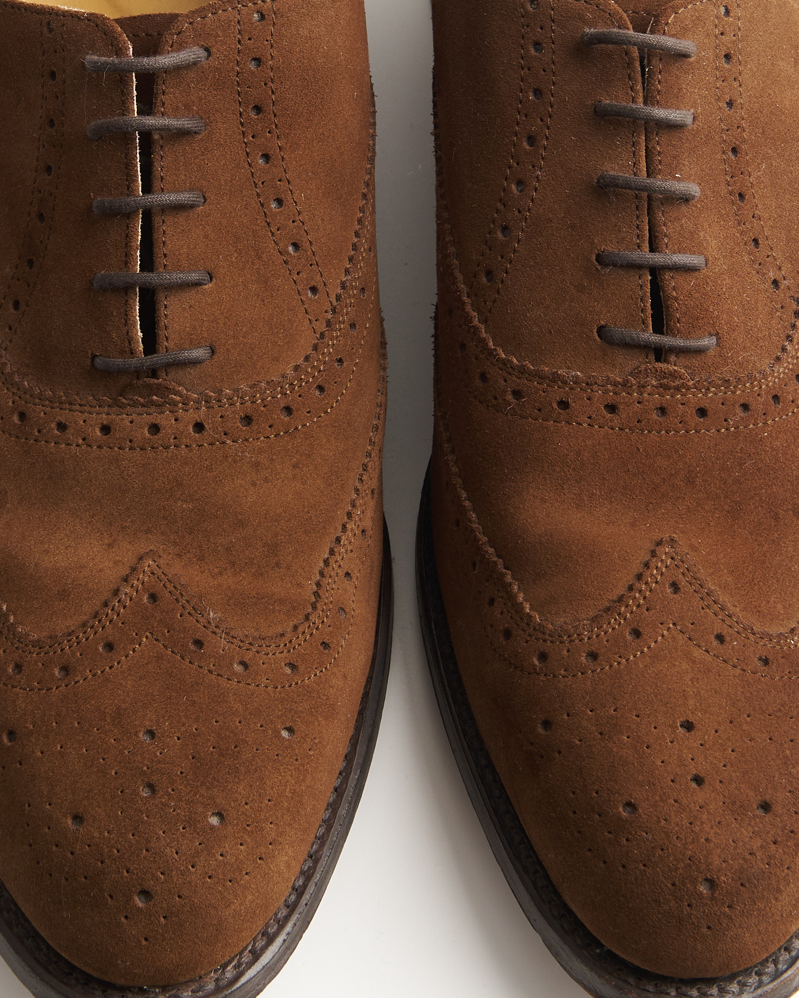 Броги из замши Jones Bootmaker — изображение 2