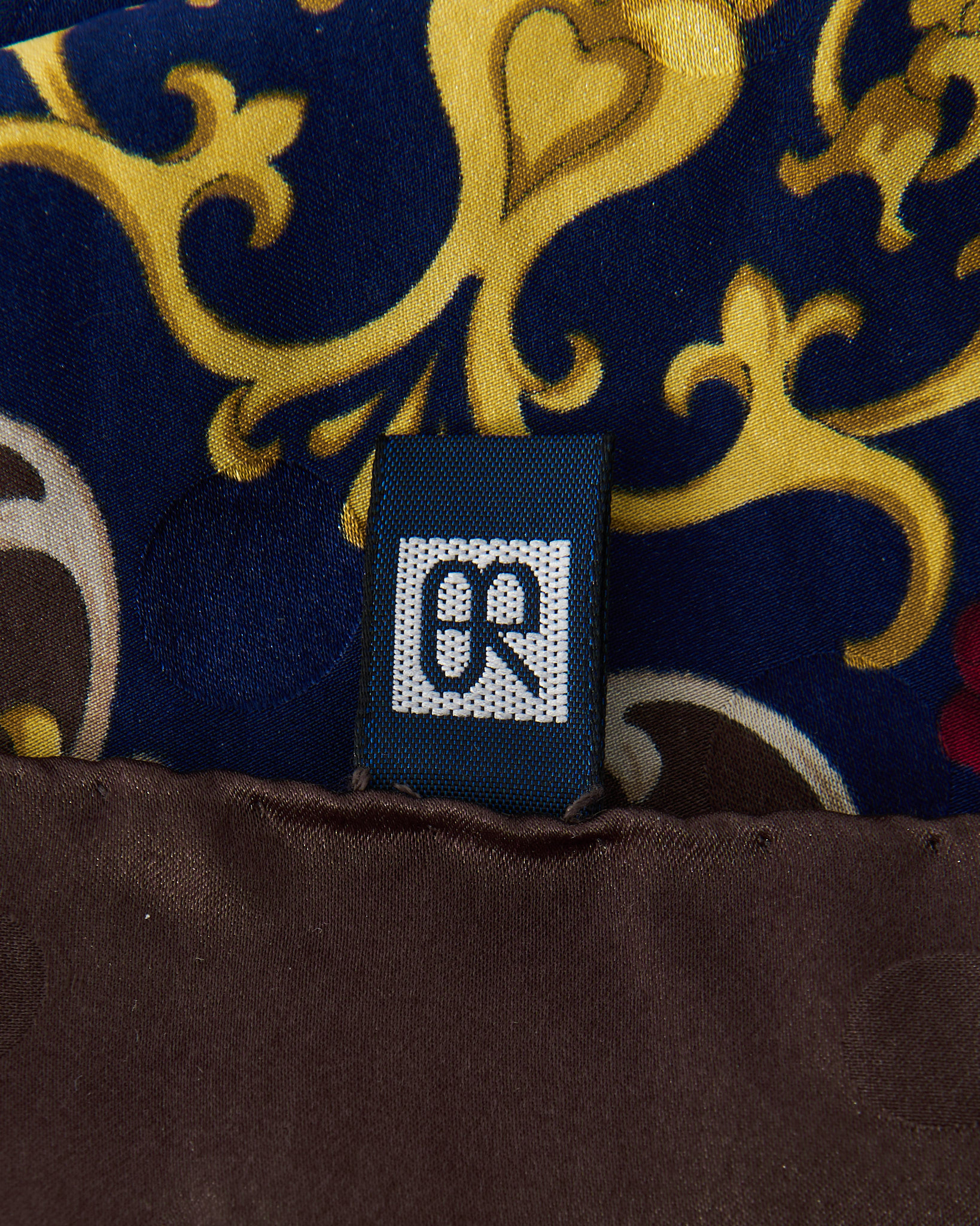 Платок с декоративным рисунком made in Italy — изображение 4