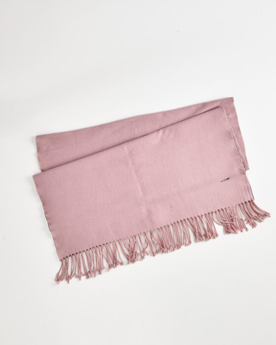 Пудровый шарф Laura Biagiotti