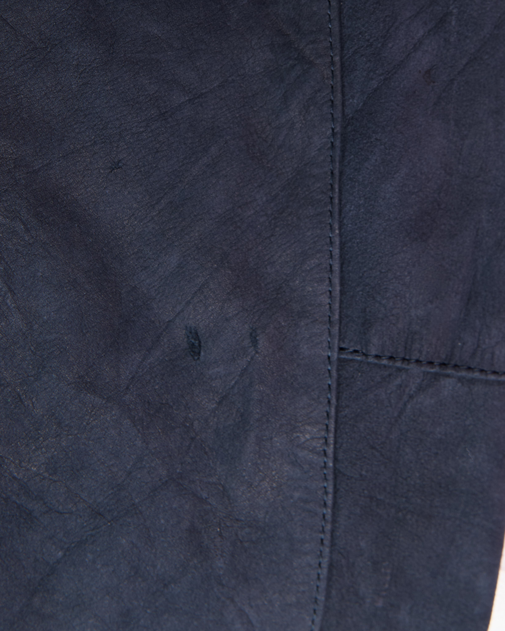 Куртка-бомбер из натуральной замши — изображение 5