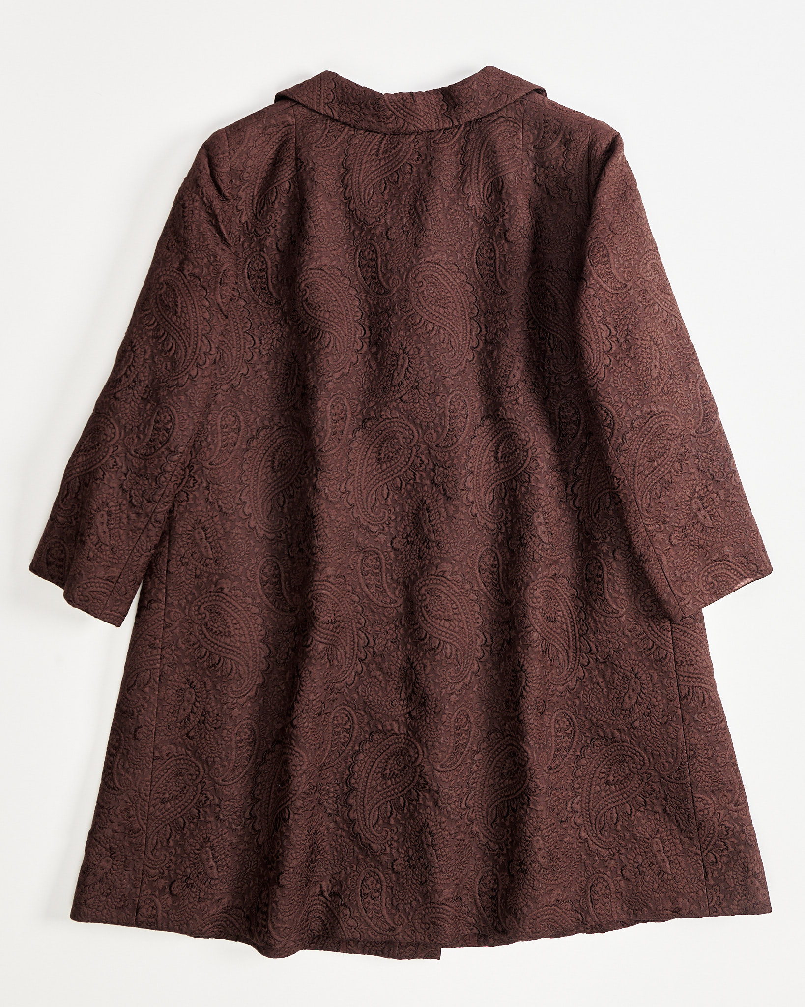 Пальто из парчи с объёмным жаккардовым узором — изображение 2