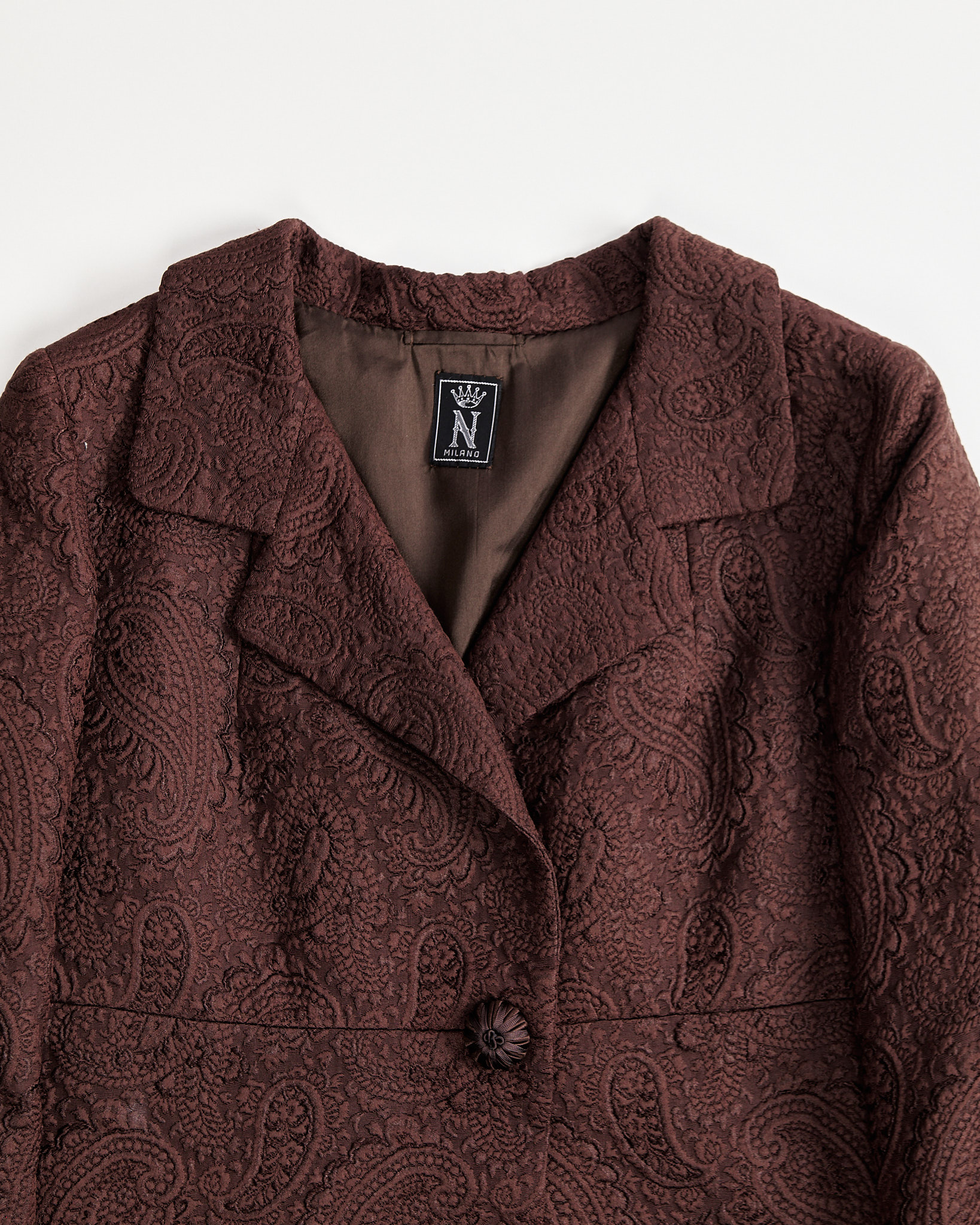 Пальто из парчи с объёмным жаккардовым узором — изображение 3