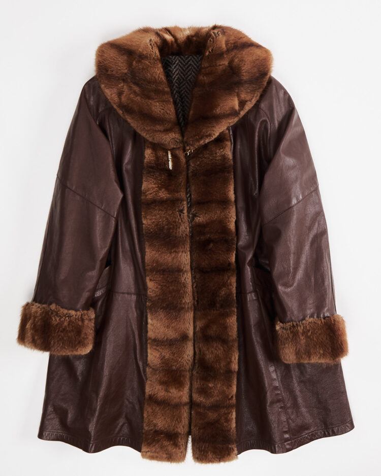 Итальянское двустороннее пальто с мехом