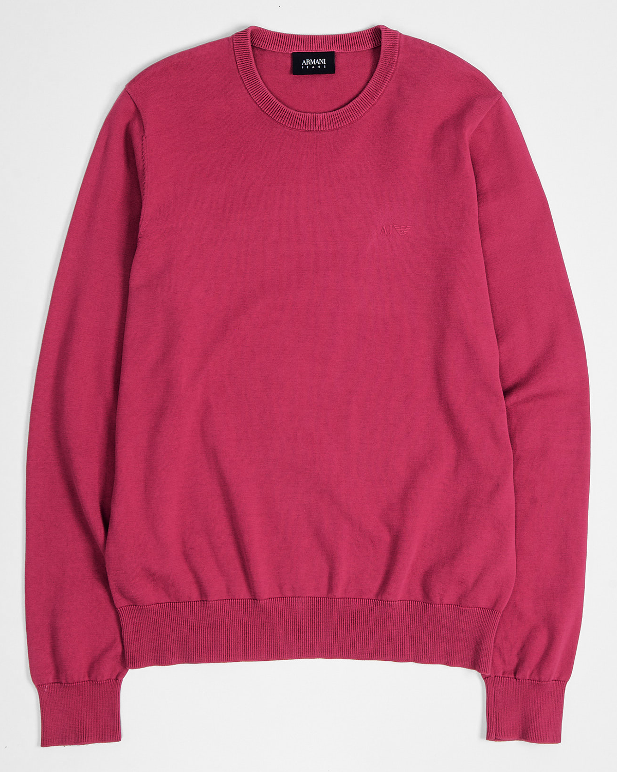 Свитер Armani в малиновом оттенке
