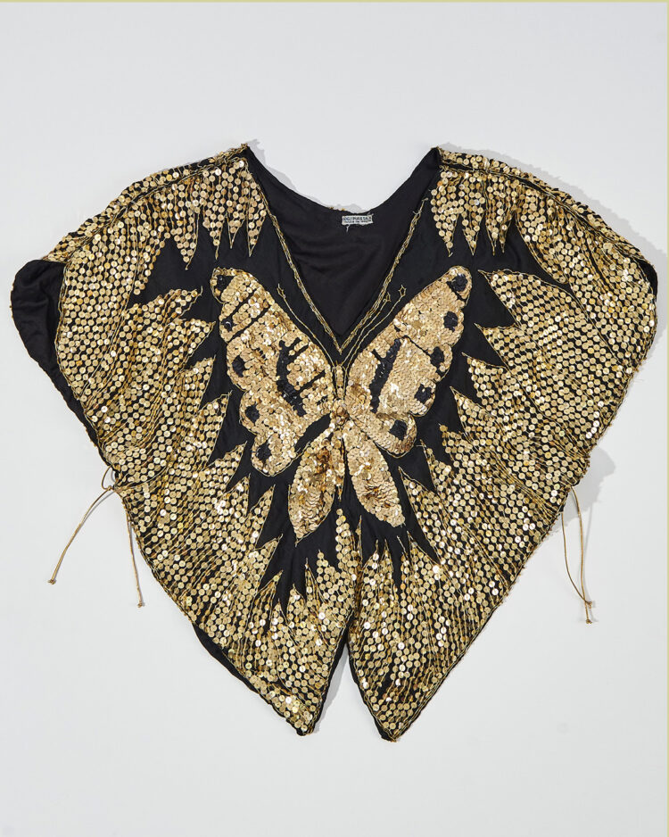 Блуза с вышивкой ручной работы