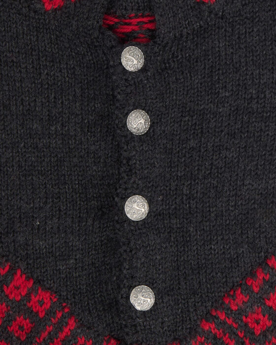 Вязаный свитер с орнаментом — фото 4