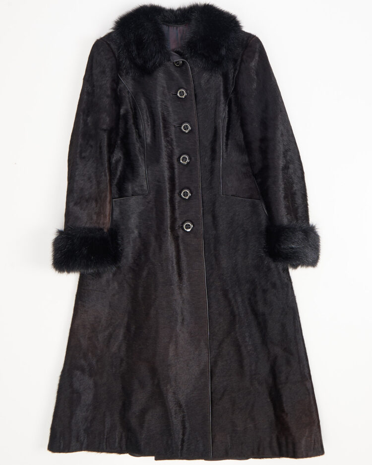 Пальто из меха пони