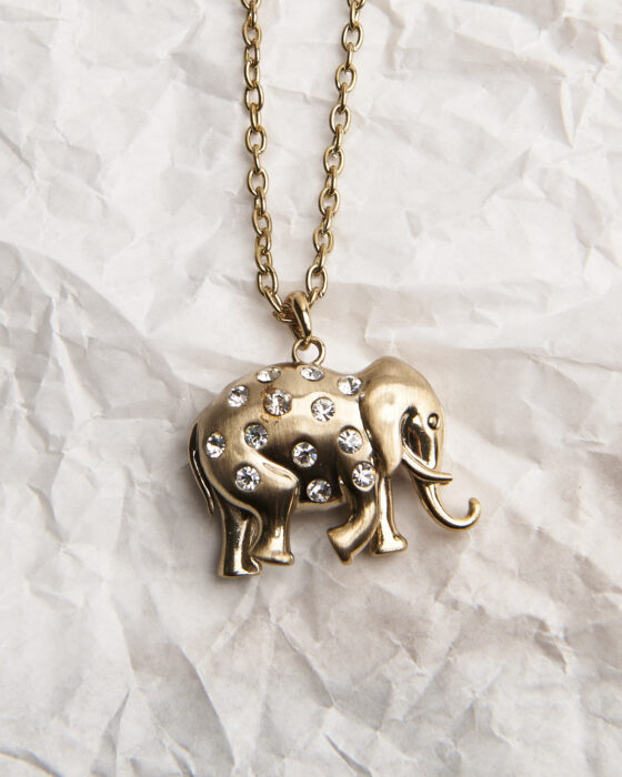 Винтажный кулон «Сафари»