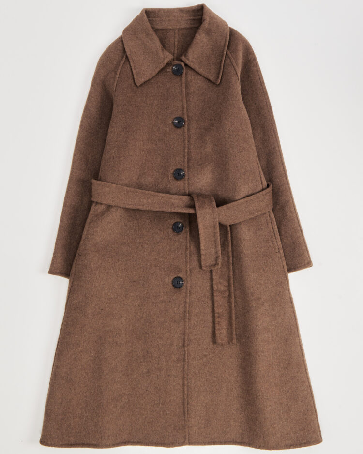 Пальто из шерсти