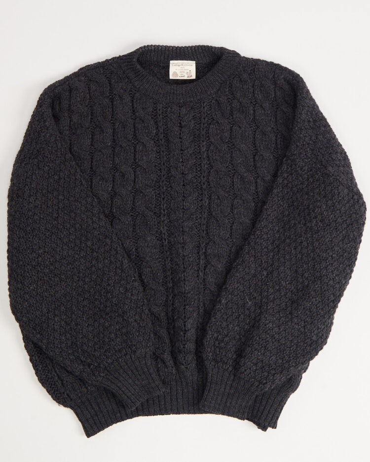 Винтажный свитер из аранской шерсти