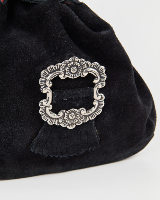 Бархатная сумка с металлической пряжкой — фото 2