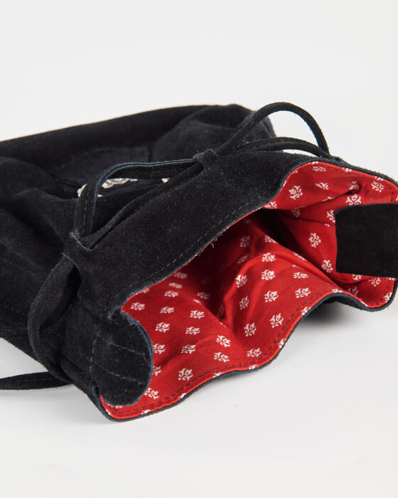 Бархатная сумка с металлической пряжкой — фото 4