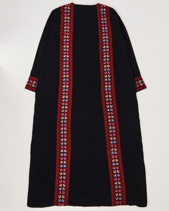 Платье с вышивкой — фото 2