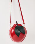 Сумка в форме яблока