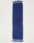 Синий шарф из дикого шелка