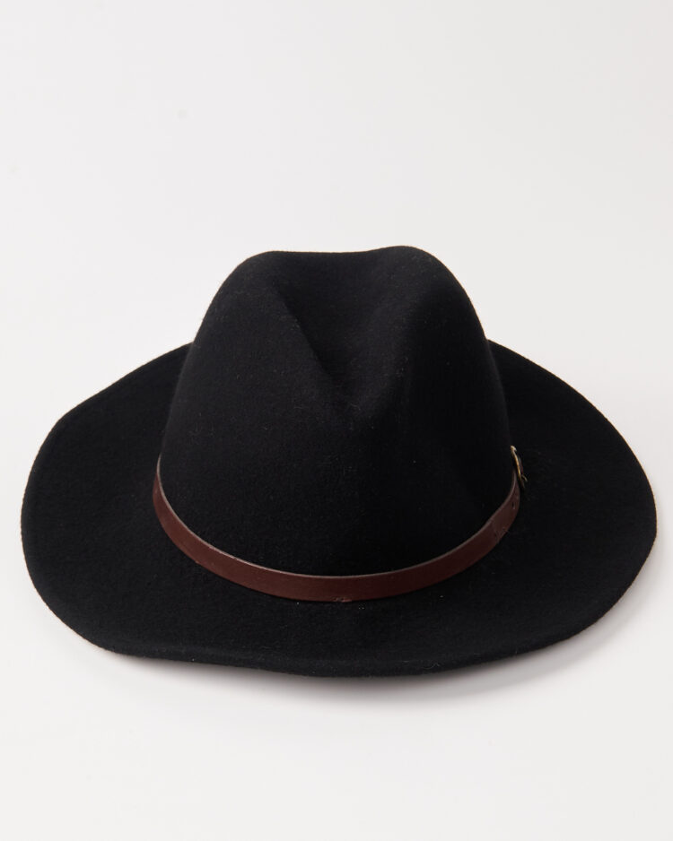 Шляпа из шерсти