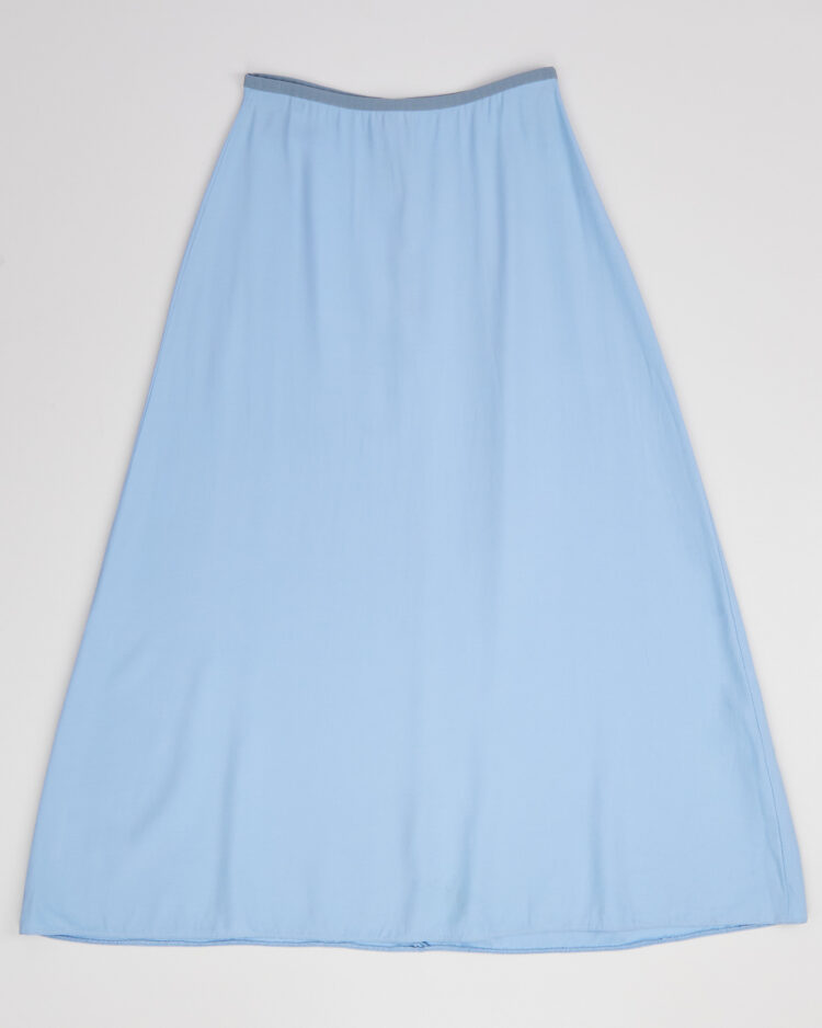 Голубая юбка из вискозы